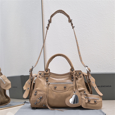 Women’s NEO Cagole City Small Handbag In Arena Lambskin Beige Color