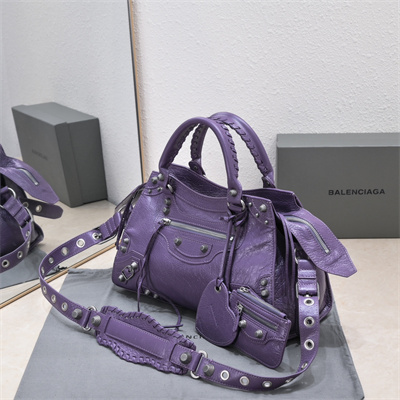 Women’s NEO Cagole City Small Handbag In Arena Lambskin Violet Color