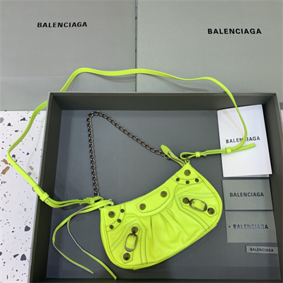 Women’s Le Cagole Mini Bag With Chain In Arena Lambskin Fluorescent Green Color