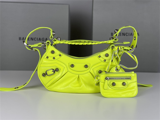 Women’s Le Cagole XS Shoulder Bag In Arena Lambskin Fluorescent Green Color