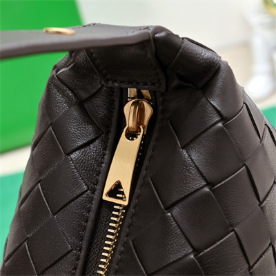 BV Mini Wallace Shoulder Bag In Soft Calfskin Leather Fondant Color