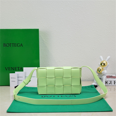 BV Cassette Cross Body Bag In Lambskin Fennel Color