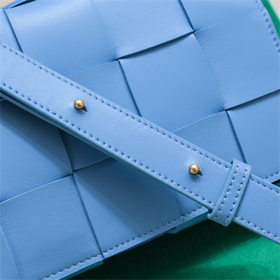 BV Cassette Cross Body Bag In Lambskin Windswept Color