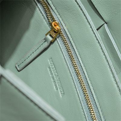 BV Cassette Cross Body Bag In Lambskin New Sauge Color