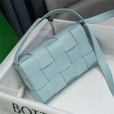 BV Cassette Cross Body Bag In Lambskin Teal Washed Color