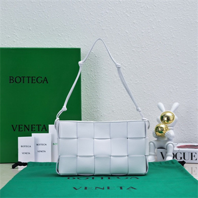 BV Cassette Pouch With Strap In Calfskin White Color
