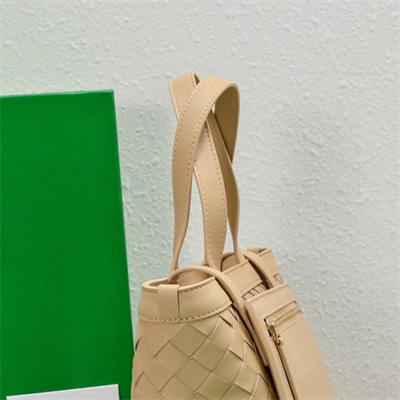 BV Small Flip Flap Tote Bag In Lambskin Leather Porriage Color