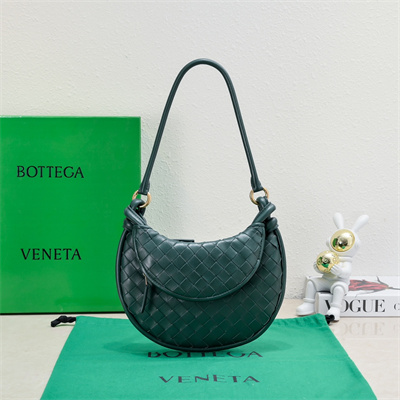 BV Small Gemelli Shoulder Bag In Lambskin Leather Emerald Green Color