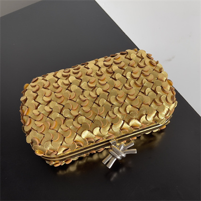 BV Knot Clutch In Metallic Lambskin Leather Gold-Silver Color