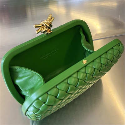 BV Knot Clutch In Lambskin Leather Avocado Color