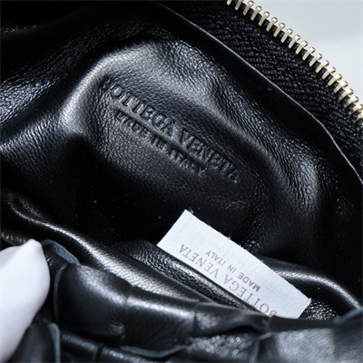 BV Mini Jodie In Lambskin Leather Black-Gold Color