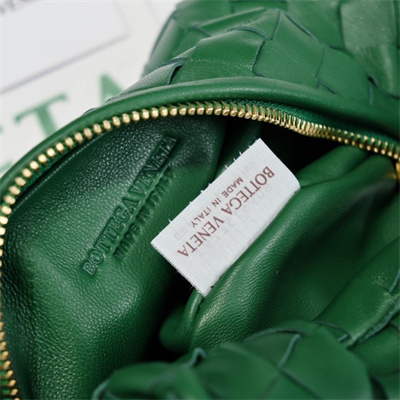 BV Mini Jodie In Lambskin Leather Racing Green Color