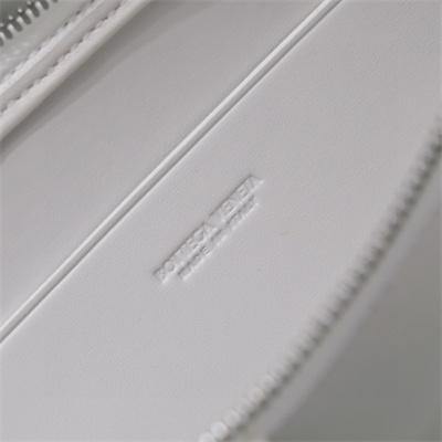 BV Cassette Zipper Pouch In Lambskin Leather White Color 80-8