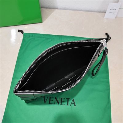 BV Cassette Zipper Pouch In Lambskin Leather Black Color 80-8