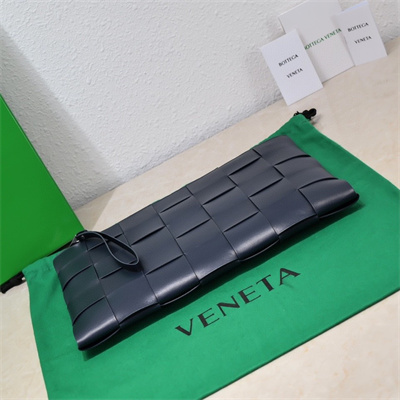 BV Cassette Zipper Pouch In Lambskin Leather Navy Color 80-8