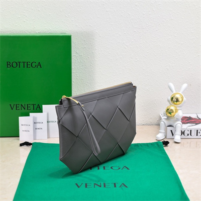 BV Zippy Pouch In Lambskin Leather Grey Color 6689