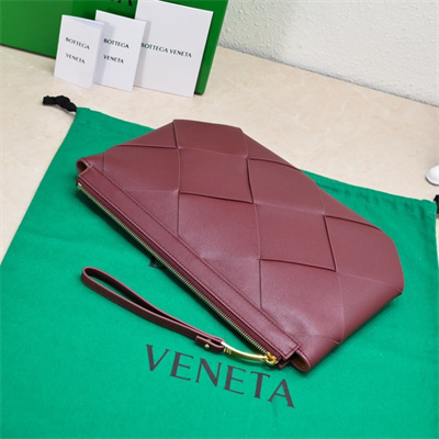 BV Zippy Pouch In Lambskin Leather Barolo Color 6689