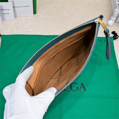 BV Zippy Pouch In Lambskin Leather Blue Color 6689