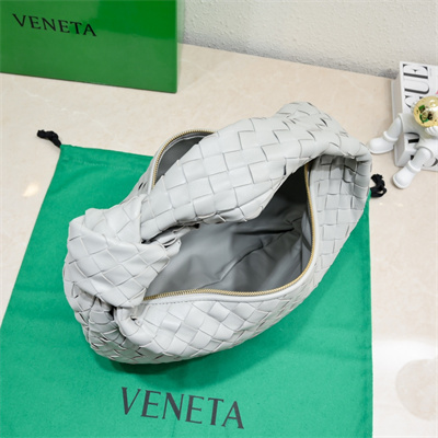 BV Teen Jodie In Lambskin Leather Agate Grey Color