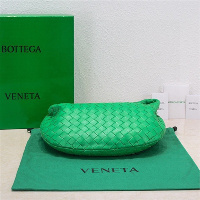 BV Teen Jodie In Lambskin Leather Parakeet Color