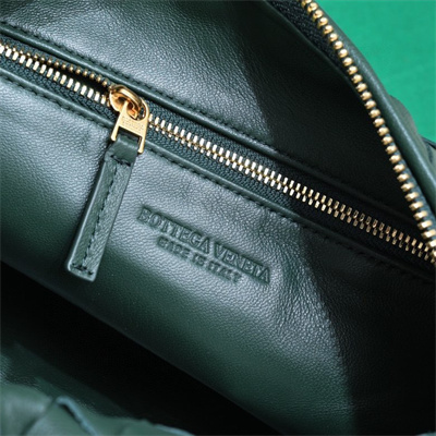 BV Teen Jodie In Lambskin Leather Raintree Color