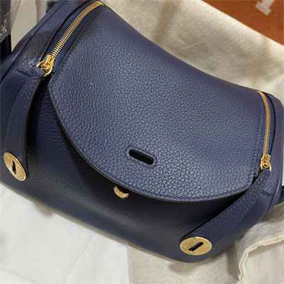 Lindy Bag Taurillon Clemence Leather 26/30CM Gold Tone Metal In Bleu Saphir Color HS