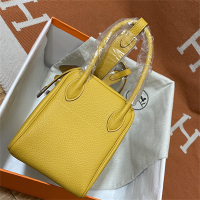 Lindy Bag Taurillon Clemence Leather 26/30CM Silver Tone Metal In Jaune Amber Color HS
