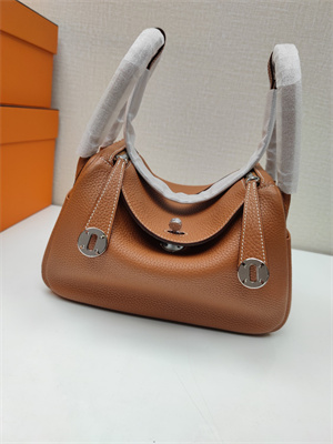 Lindy Bag Taurillon Clemence Leather 26/30CM Silver Tone Metal In Gold Color HS