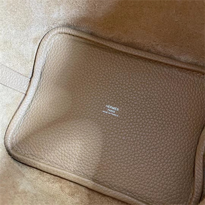 Picotin Lock Bag Togo Leather 18/22CM Gold/Silver Tone Metal In Biscuit Color HS