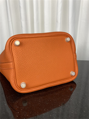 Picotin Lock Bag Taurillon Clemence Leather 18/22CM Gold/Silver Tone Metal In Orange Color HS