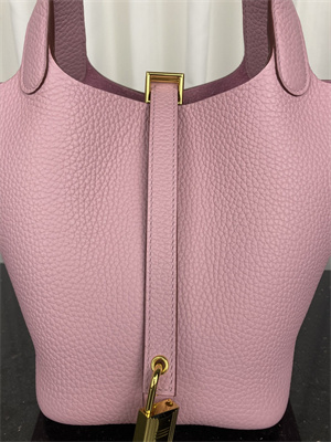 Picotin Lock Bag Taurillon Clemence Leather 18/22CM Gold/Silver Tone Metal In Sauve Sylvestre Color HS