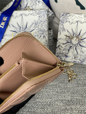 CD Voyageur Small Coin Purse Supple Cannage Patent Calfskin Nude Pink S0985