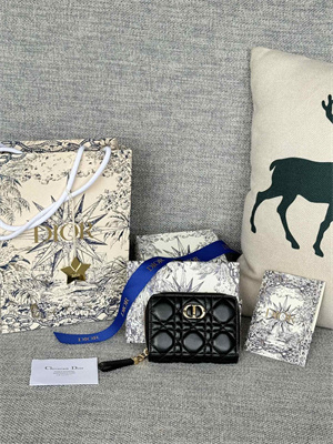 CD Caro Scarlet Wallet Supple Cannage Lambskin Black S5032