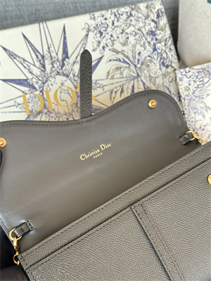 CD Long Saddle Wallet With Chain Grained Calfskin Black