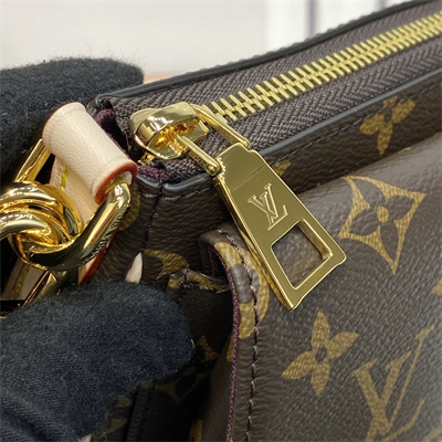 L.V Vibe Handbag In Monogram Canvas M46999