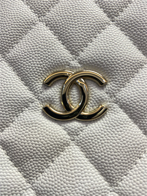 Cha.nel BUCKET BAG Grained Calfskin Gold-Tone Metal White AS3176