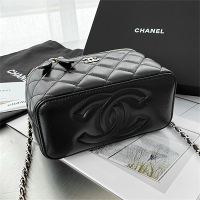 Chanel Vanity Case With Chain Lambskin Gold Tone Metal Black AP3333
