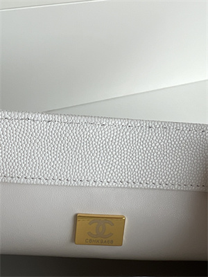 Cha.nel Small Coco Handle Bag Grained Calfskin Lt Gold Metal White A92990