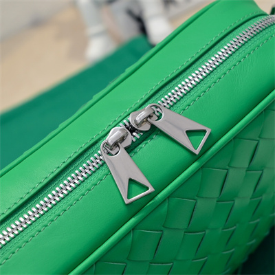 BV Small Intrecciato Camera Bag Calfskin Parakeet