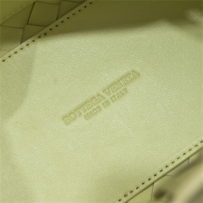 BV Small Andiamo Top handle bag Lambskin Leather Ice Cream