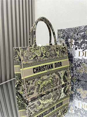 CD Medium Dioriviera Dior Book Tote Raffia with Aquamarina Toile de Jouy Sauvage Embroidery Yellow