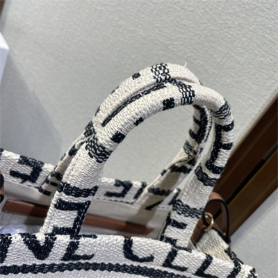 Celine Small Cabas Thais In Textile With Celine Jacquard And Calfskin White/Black