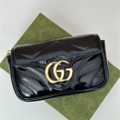 Gucci GG MARMONT  MINI BAG Patent Leather Black 476433