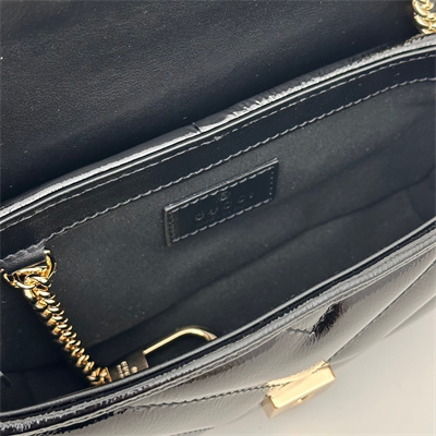 Gucci GG MARMONT  MINI BAG Patent Leather Black 476433