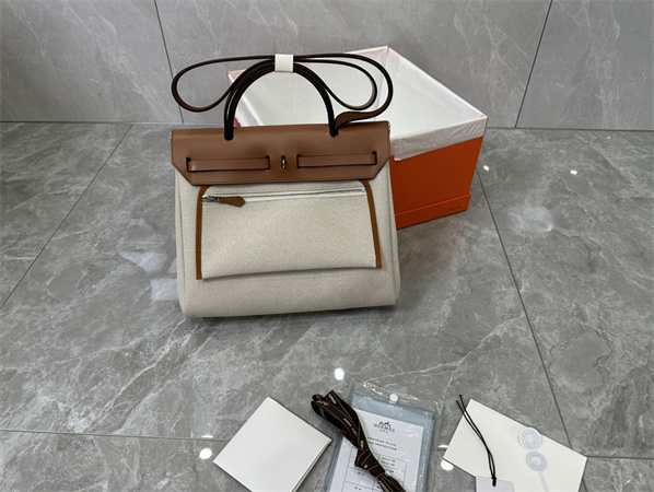 Her.mes Herbag 31 Canvas and Calfskin With Printing