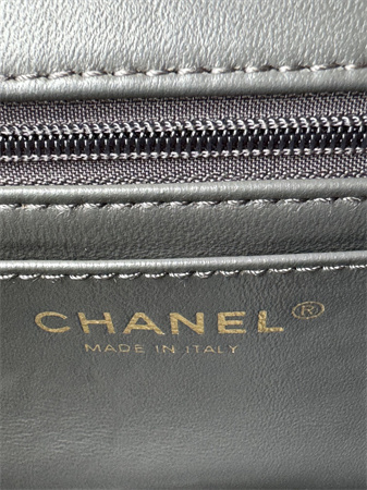 Chanel Mini Flap Bag With Top Handle Patent Calfskin Gold Tone Metal Grey AS2431