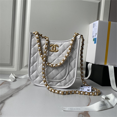 Chanel Hobo Chain Shoulder Bag Calfskin Gold Tone Metal White AS4532
