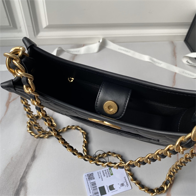 Chanel Hobo Chain Shoulder Bag Calfskin Gold Tone Metal Black AS4532