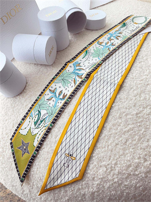 Dior Twilly 100% Silk 31948