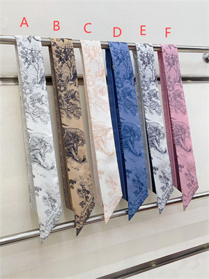 Dior Twilly 100% Silk 31949